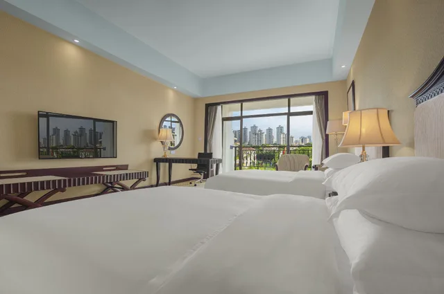 Euro Balcony Twin Room، Country Garden Phoenix Hotel Changshou 2/2