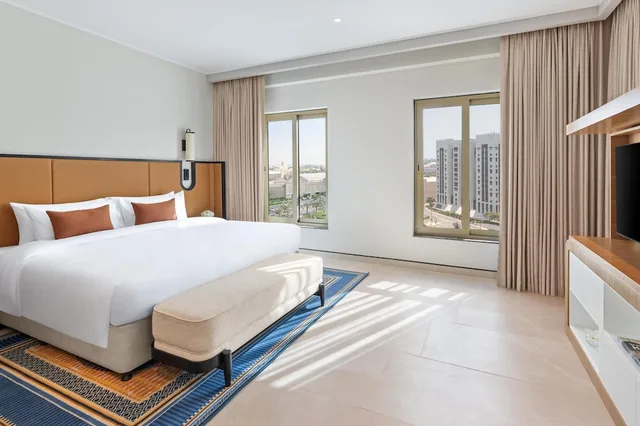 Beach, Deluxe، NH Collection Dubai Ibn Battuta 7/10