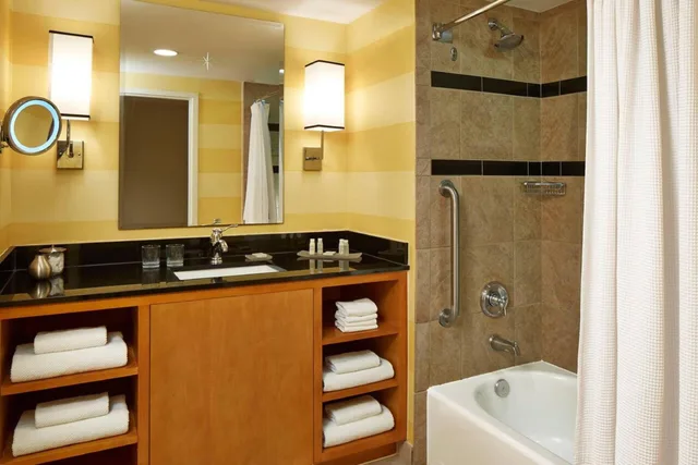 غرفة بسريرين مزدوجين بإطلالة، World Golf Village Renaissance St. Augustine Resort 5/5