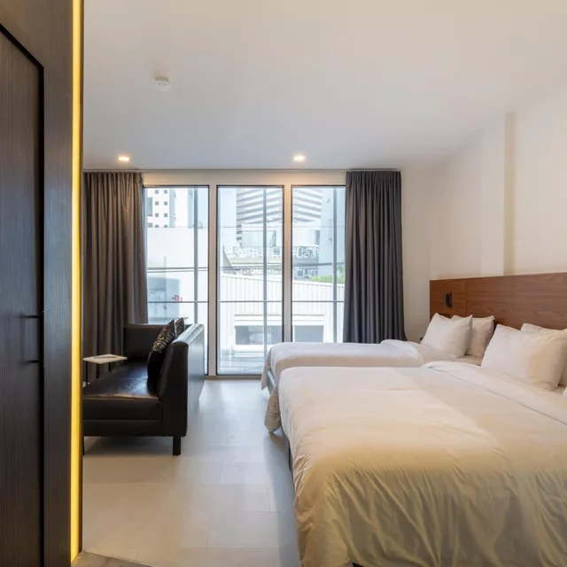 غرفة ثلاثية بحمام خاص، Reno Hotel 1/10