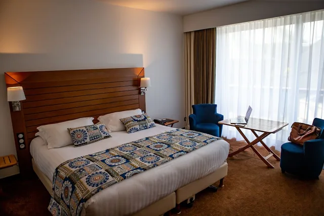 Standard, Queen Bed, Courtyard Area، HOTEL LE GRAND PAVOIS 1/8