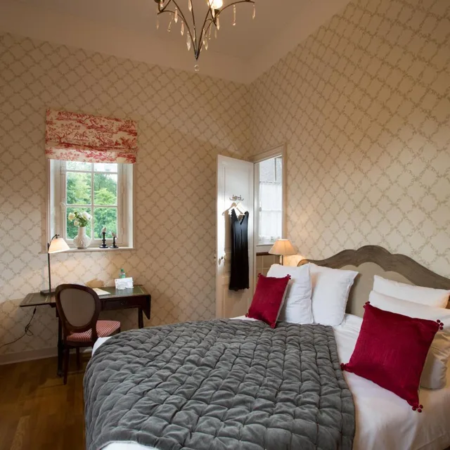 غرفة كلاسيكية بسرير مزدوج، Chateau de La Tour 2/5