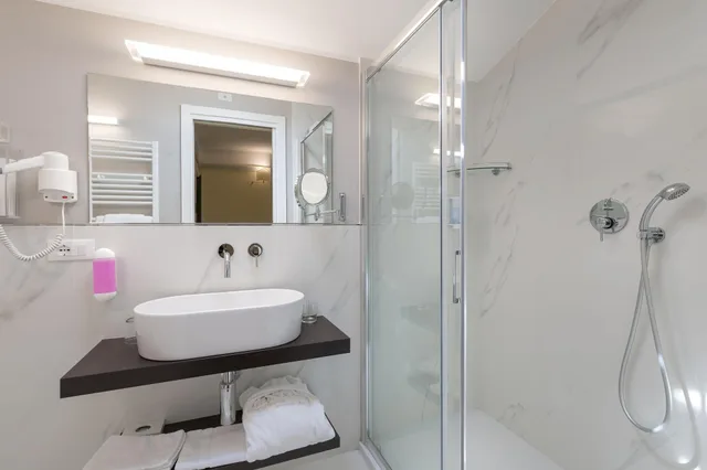غرفة مفردة، Grand Hotel Tettuccio 4/8