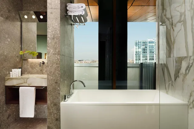 Penthouse Suite, City View، Milano Verticale UNA Esperienze 6/8