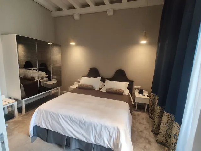 جناح جونيور بسرير كينج بإطلالة على البحر، Xii Century Heritage Hotel 4/5