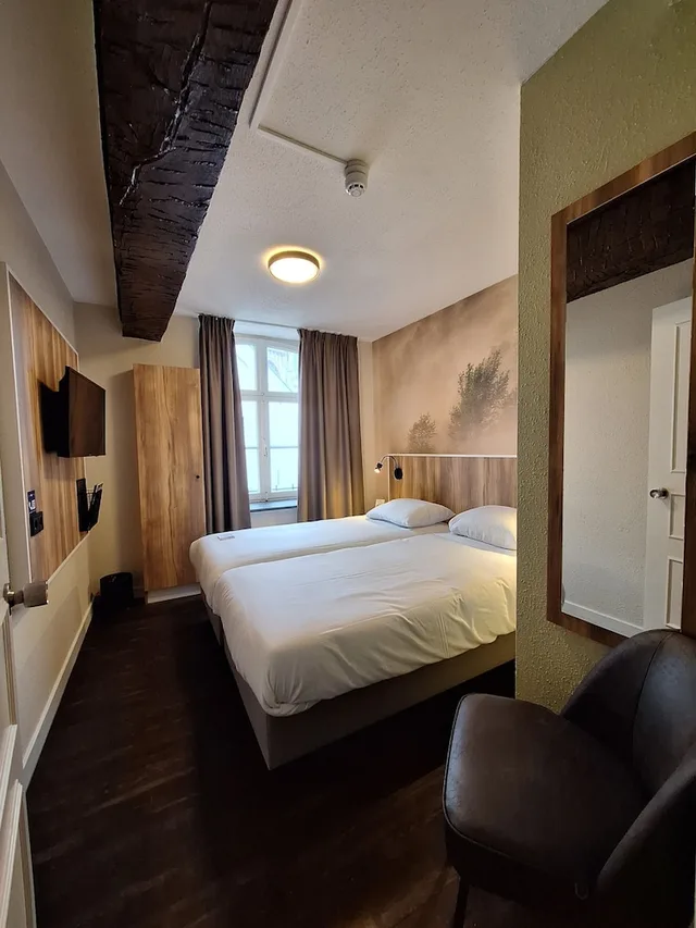 غرفة بسريرين منفصلين، Fletcher Hotel-Restaurant La Ville Blanche 4/8