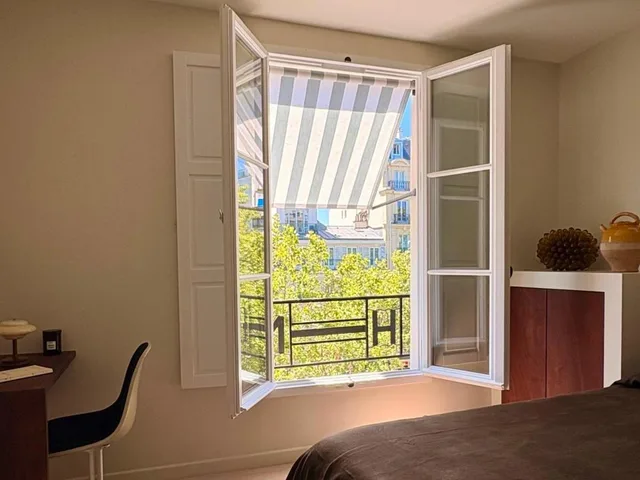 غرفة بسريرين منفصلين، Hotel Nude Paris - Color Vision 5/5
