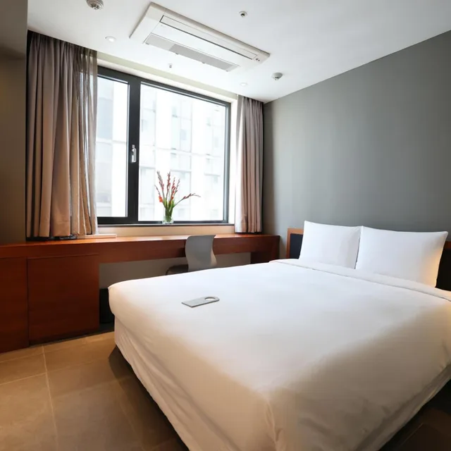 Adjoining, 3 Rooms, Exclusive Level، Seoul Hotel ShinShin Myeongong 2/10