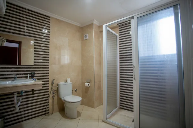 غرفة ثلاثية بثلاثة أسرّة، Hotel Etoile Du Nord 1/1