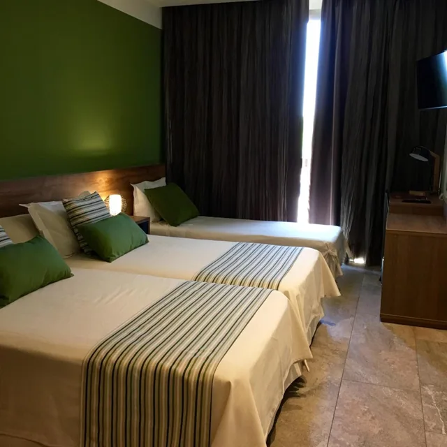 غرفة كومفورت ثلاثية، Hotel Venta Baños 4/5