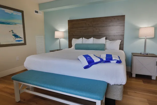 جناح بسرير كينج بإطلالة على المسبح، Princess Royale Oceanfront Resort 2/5
