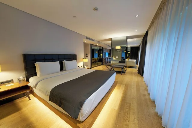 غرفة بريفيليج بسرير كينج، METROPOLITAN HOTELS BOSPHORUS 5/10