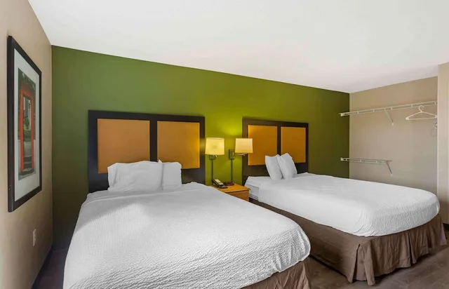 استوديو بسريرين كوين، Studio 6 Extended Stay Memphis Airport TN 1/3