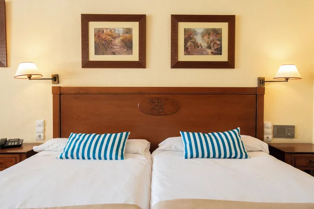 غرفة اقتصادية، Leonardo Hotel Torremolinos Costa del Sol 1/3
