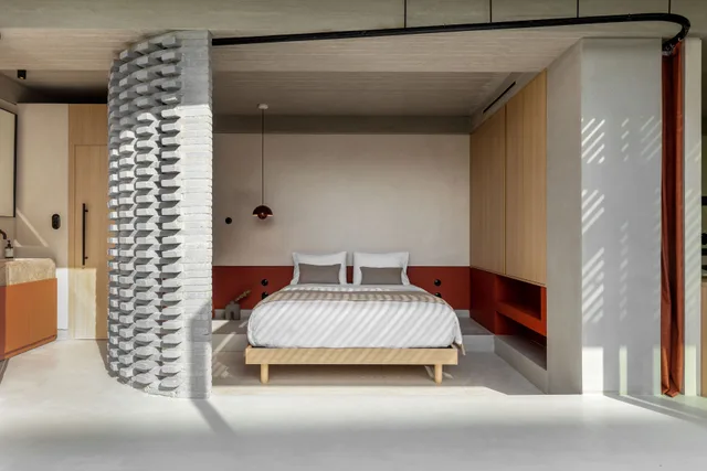 Penthouse, Suite، The Newel Psychiko 1/4