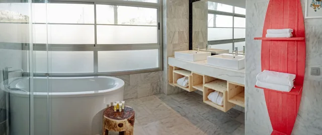 جناح ديلوكس بسرير مزدوج مع أريكة، Marina Suites Hotel 3/3