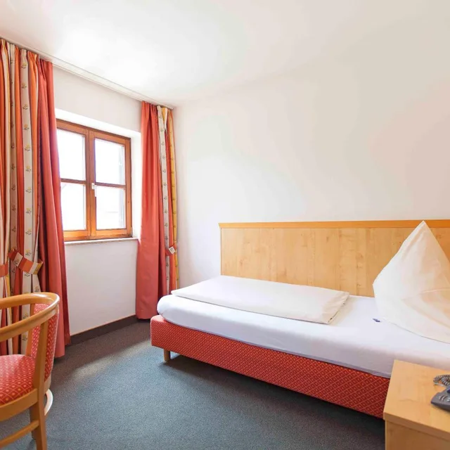 غرفة مفردة، Hotel Alter Hof 3/16