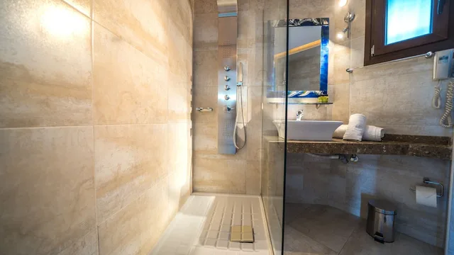 جناح سوبيريور بسرير مزدوج مع أريكة، Forest Park Hotel 7/7
