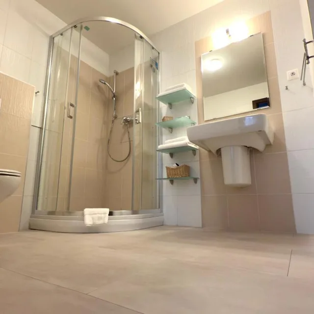 غرفة بزنس بسريرين منفصلين، Aston Business Hotel 6/6