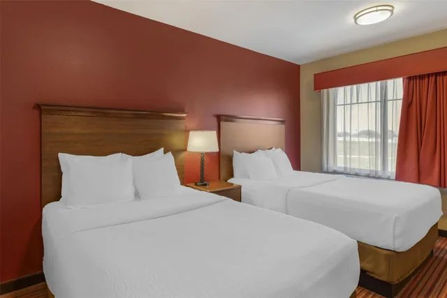 جناح بسرير كوين مع أريكة، Best Western Plus Hudson Hotel & Suites 2/7