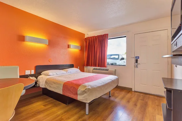 غرفة ديلوكس بسرير كوين، Motel6 Santa Rosa - South 3/10