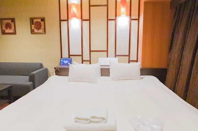 Amber Calm, Queen Bed، Hotel Rima chocolat 3/6