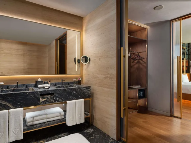 جناح تنفيذي بإطلالة على البحر بشرفة بغرفة نوم واحدة، Rixos Tersane Istanbul 4/6