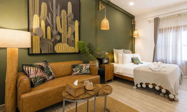 غرفة ديلوكس بسرير كينج بإطلالة على الحديقة، Yolo Bangkok Boutique Hotel 4/6