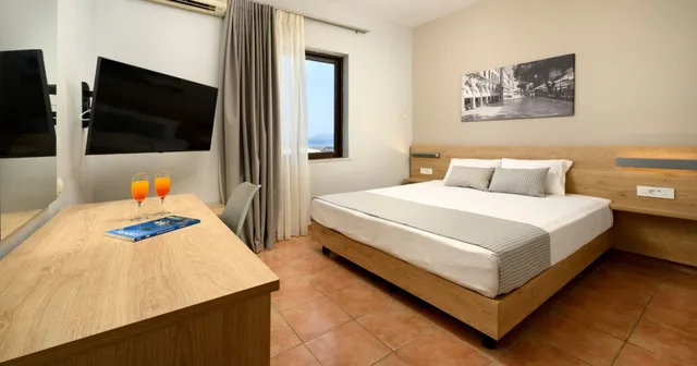 غرفة عائلية بإطلالة على البحر، Sunshine Corfu Hotel & Spa 1/2