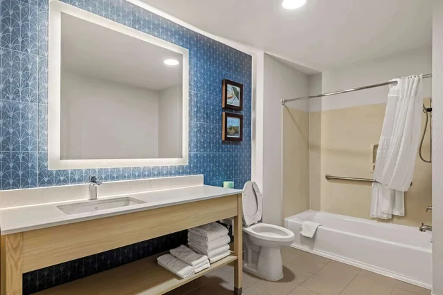 جناح بسرير كينج، Country Inn Suites By Radisson Savannah I 95 North Ga 6/6