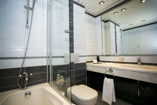 جناح جونيور بسرير كينج، Hotel Marinela Sofia 5/5
