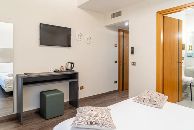 غرفة بسرير مزدوج أو سريرين منفصلين، Hotel Desiree 2/5