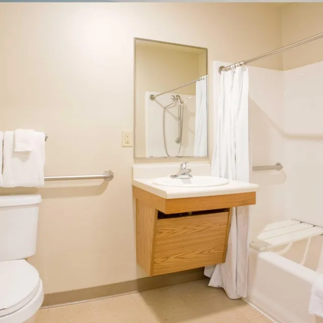 غرفة بسرير كوين للمدخنين لذوي الإعاقة، WoodSpring Suites San Antonio North Live Oak I-35 5/10
