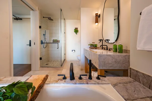 Space Needle, Studio, Suite، 1 Hotel Seattle 5/8