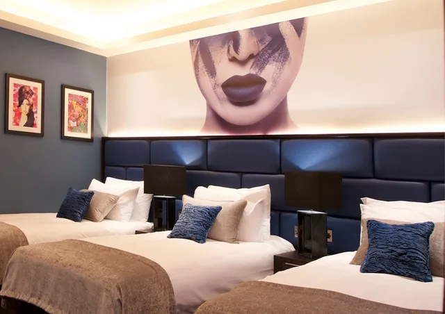 غرفة ثلاثية بثلاثة أسرّة، The Residence Hotel 3/10