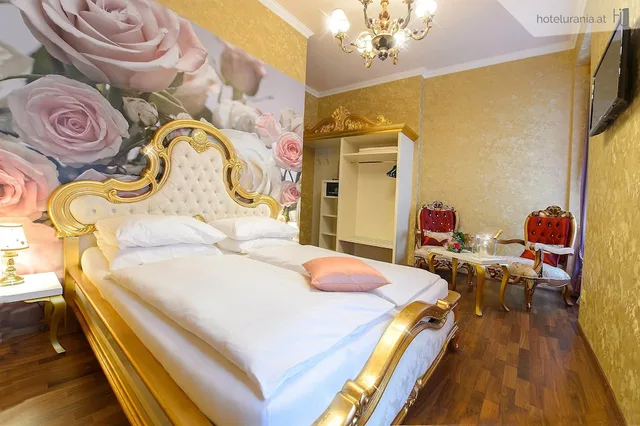 Design, Double Bed، Hotel Urania 7/10