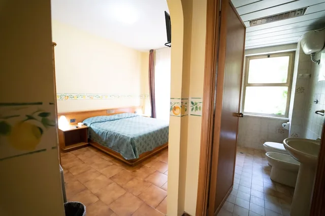 غرفة بسريرين منفصلين بشرفة، San Pietro Beach 5/10