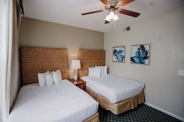 فيلا بسرير كينج وسرير كوين وسريرين مزدوجين بـ3 غرف نوم مع أريكة، Calypso Cay Vacation Villas 4/7