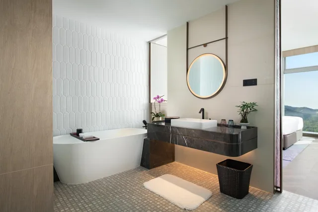 غرفة تنفيذية بسرير كينج بإطلالة على المدينة مع دخول الصالة، Fashion Town Hotel Shenzhen MGallery Collection 6/6