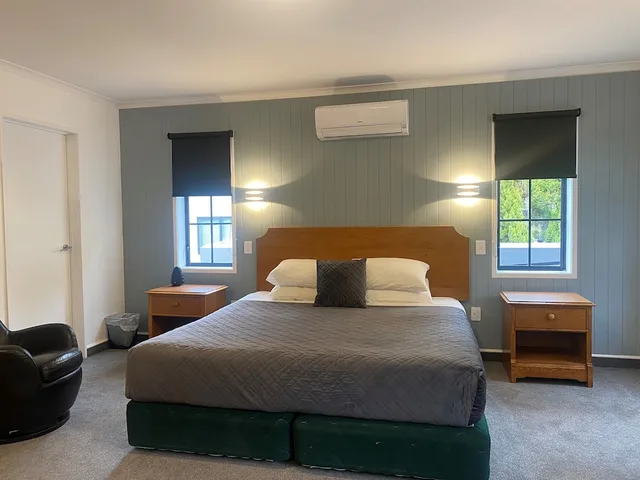 استوديو بسريرين منفصلين وسرير كينج وسرير فردي، City Suites Tauranga 1/7