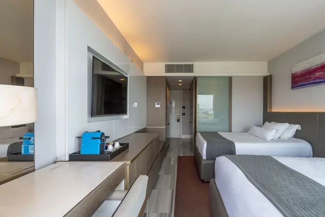 Luxury, 2 Double Beds, Side Sea View، Lifestyle Laghetto Collection 5/8