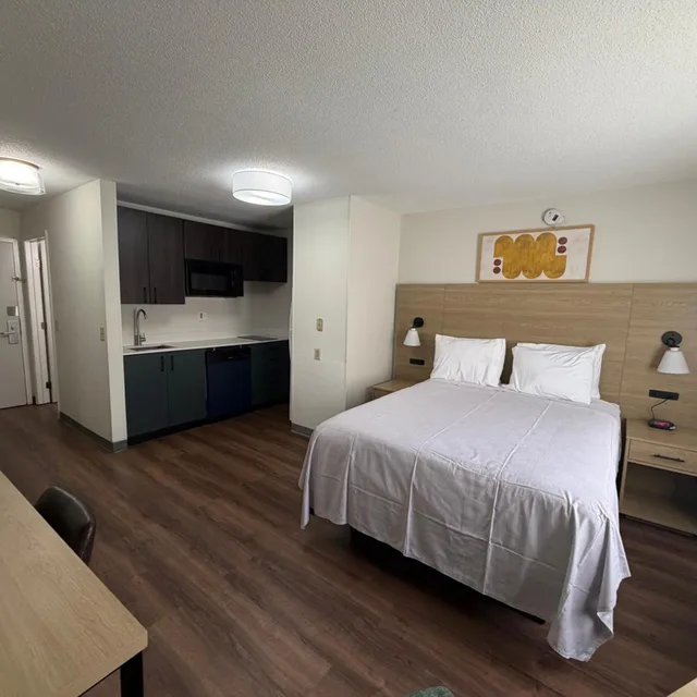 استوديو بسرير كوين، Sonesta Simply Suites Memphis 2/8