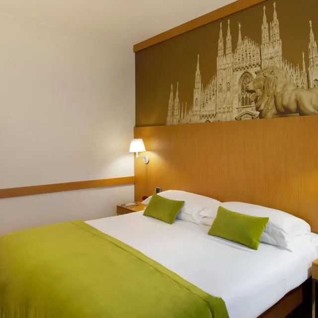 غرفة سوبيريور بسرير كينج، Starhotels Tourist 2/7