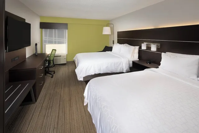 غرفة قياسية بسريرين كوين، Holiday Inn Express Middlesboro 1/6