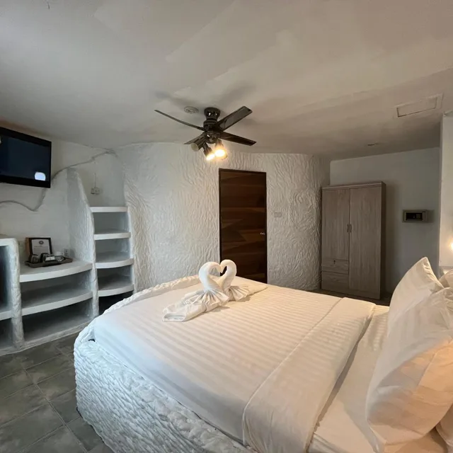 غرفة بسرير مزدوج، Harrys Steakhouse & Beach Hotel 5/8