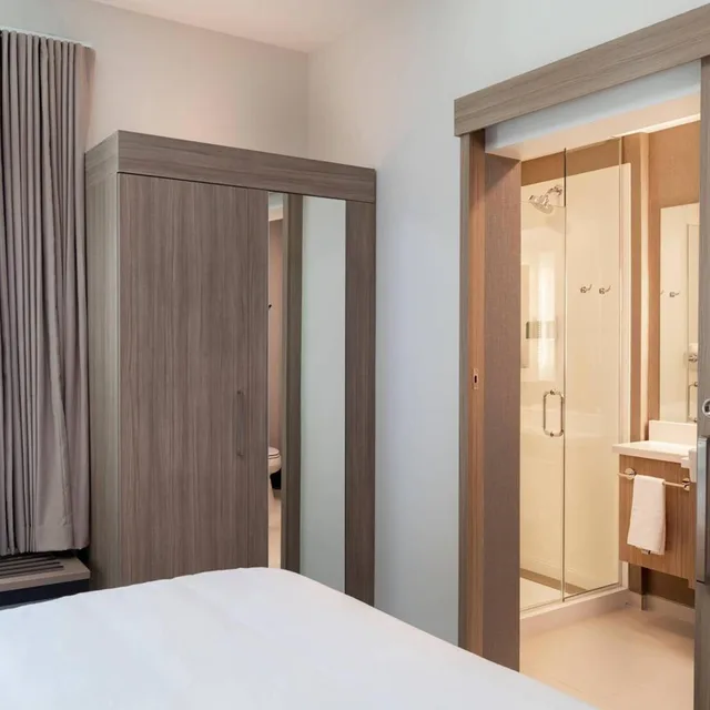 جناح بسرير كينج مع سرير سحّاب إضافي مع أريكة، SpringHill Suites by Marriott Cape Canaveral Cocoa Beach 2/10