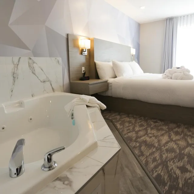 جناح بسرير كينج مع أريكة، Days Inn by Wyndham Calgary North Balzac 9/10