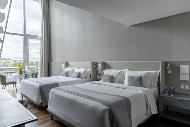 جناح، Suryaa Hotel Pinhais, Curio Collection by Hilton 1/9