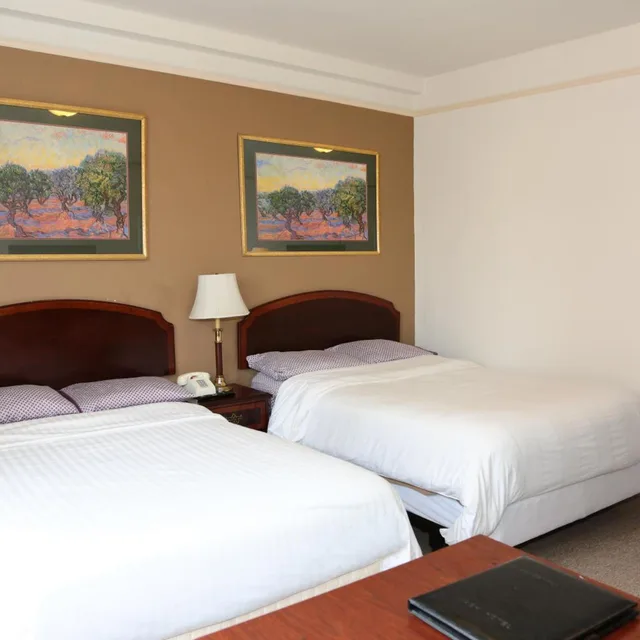 غرفة بسرير مزدوج بحمام خاص، Nash Hotel Berkeley 5/9