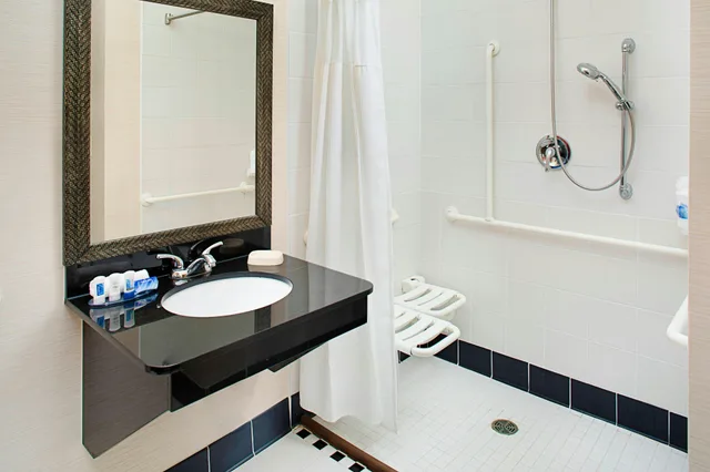 غرفة بسرير كينج، Fairfield Inn Suites By Marriott San Antonio Seaworld 2/2